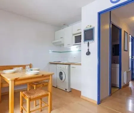 Luz Studio Double Cabine En Rdc Avec Terrasse Classe 2 Etoiles Apartmán *